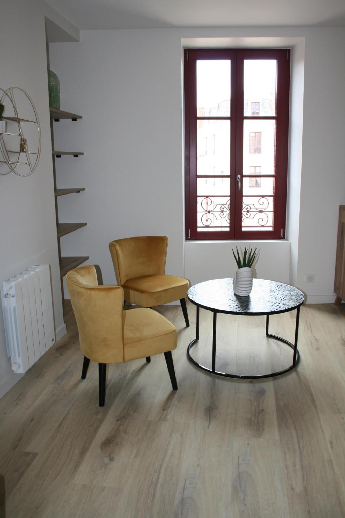 Apartamento Les Nuits D'Aldearde Airvault Exterior foto